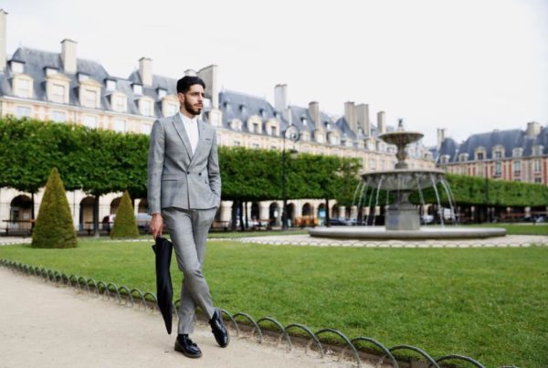 Mohamed Nouar le dernier gentleman dans le jardin du Louvre